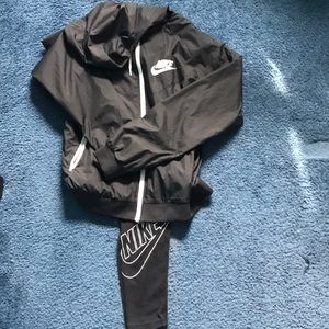 Fitted Nike set 🖤